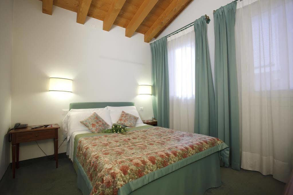Albergo Al Moretto Castelfranco Veneto Dış mekan fotoğraf