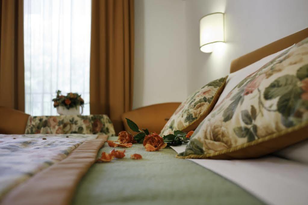 Albergo Al Moretto Castelfranco Veneto Dış mekan fotoğraf